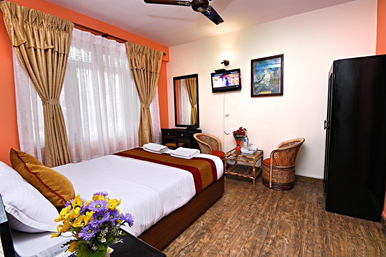 Hotel Pleasure Home Κατμαντού Εξωτερικό φωτογραφία