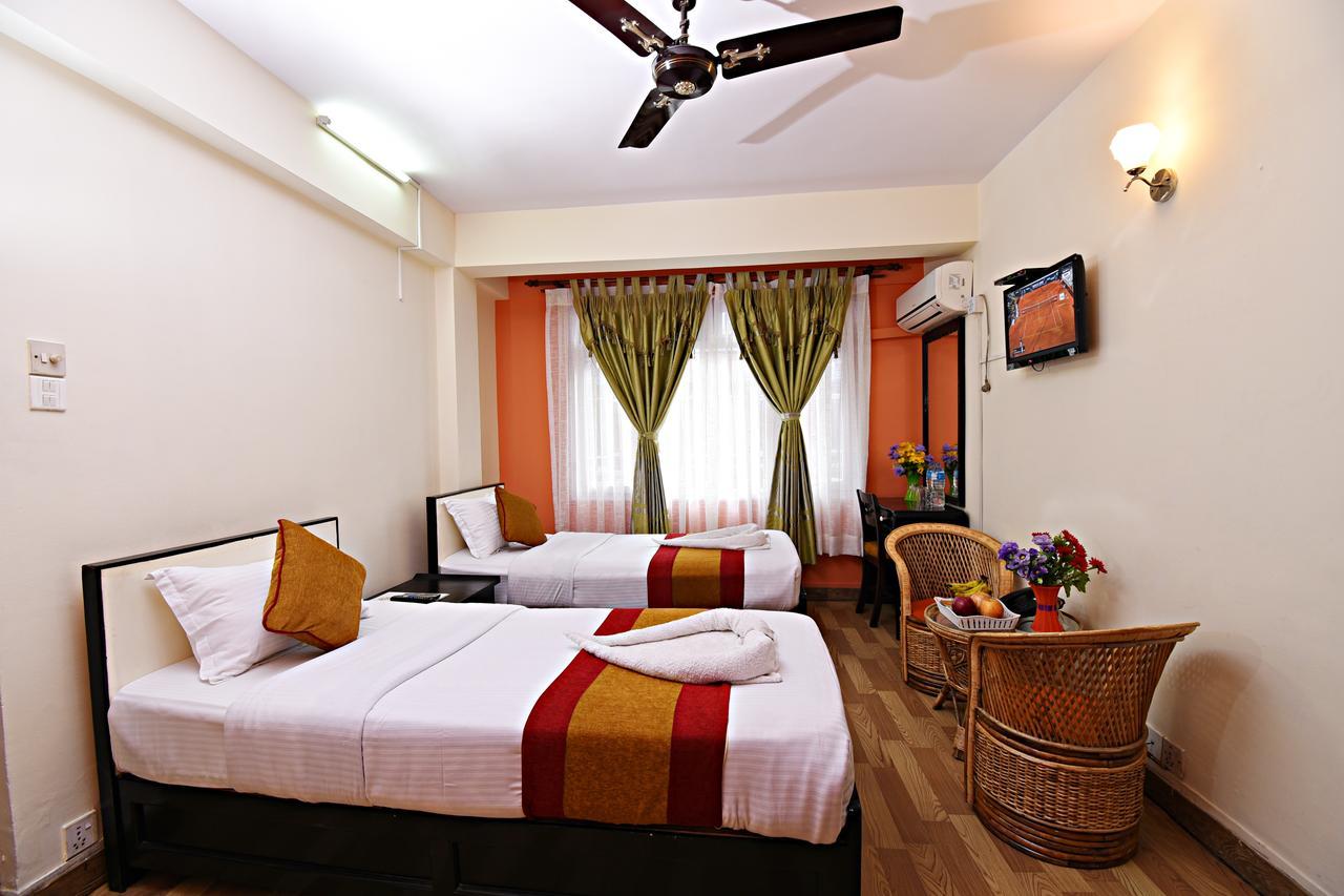 Hotel Pleasure Home Κατμαντού Εξωτερικό φωτογραφία