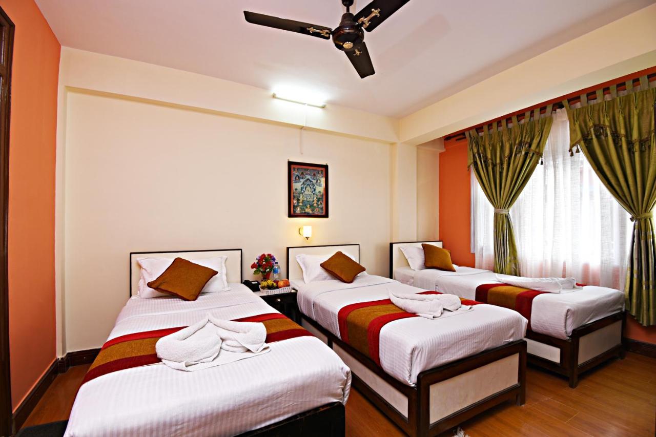 Hotel Pleasure Home Κατμαντού Εξωτερικό φωτογραφία