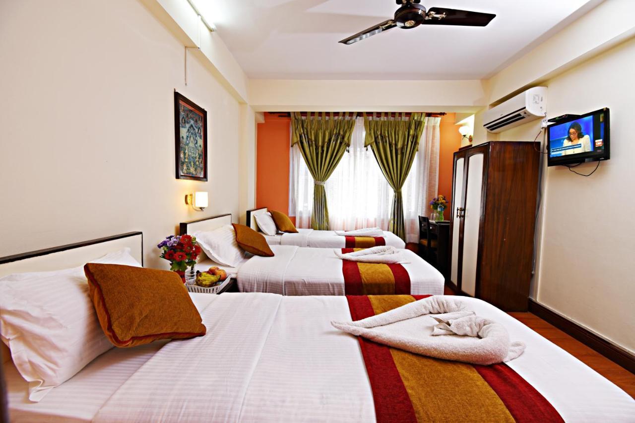 Hotel Pleasure Home Κατμαντού Εξωτερικό φωτογραφία